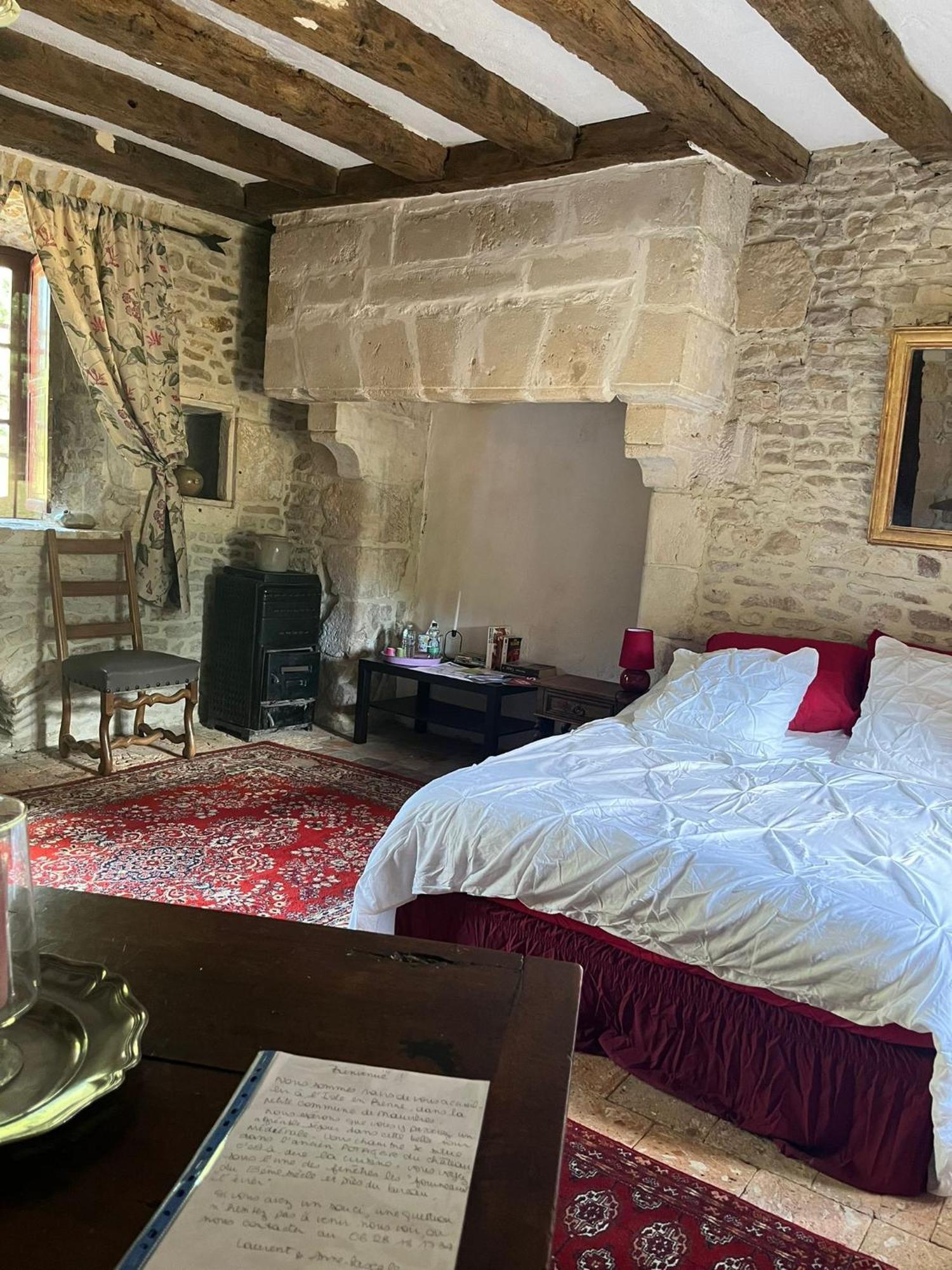 Chambre Dans Tour Du 15Eme Siecle Mauvieres Bagian luar foto